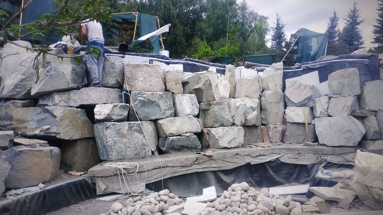 Частная вилла — декоративный водоём — изображение 6